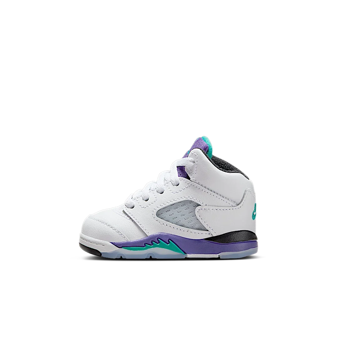 Overkicks - Air Jordan 5 Retro Grape (2025) (TD) (HQ7981-100) - vista lateral