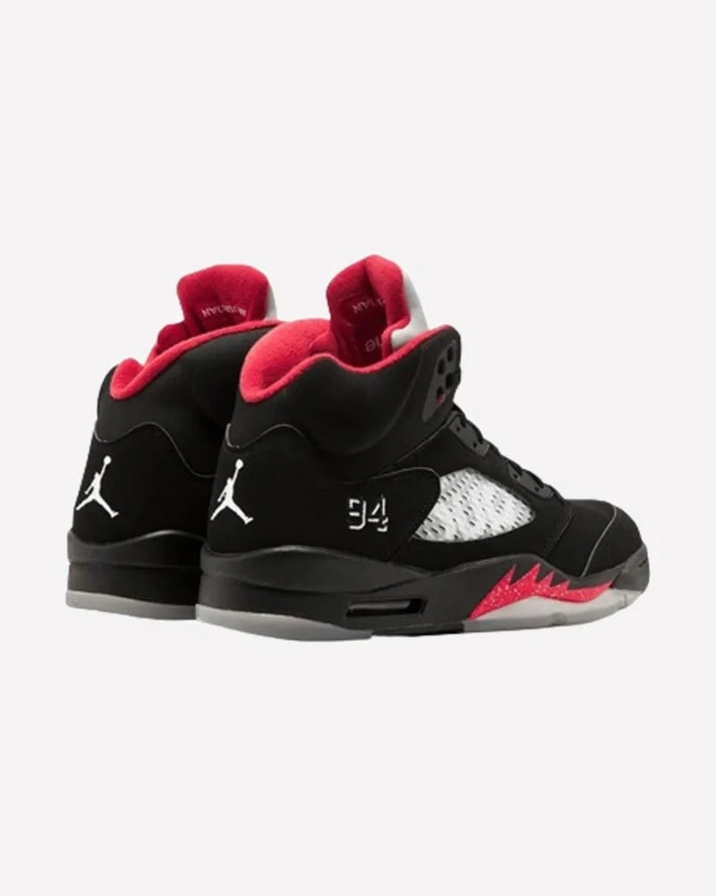 Overkicks - Air Jordan 5 Retro Supreme Black (824371-001) - imagen 3