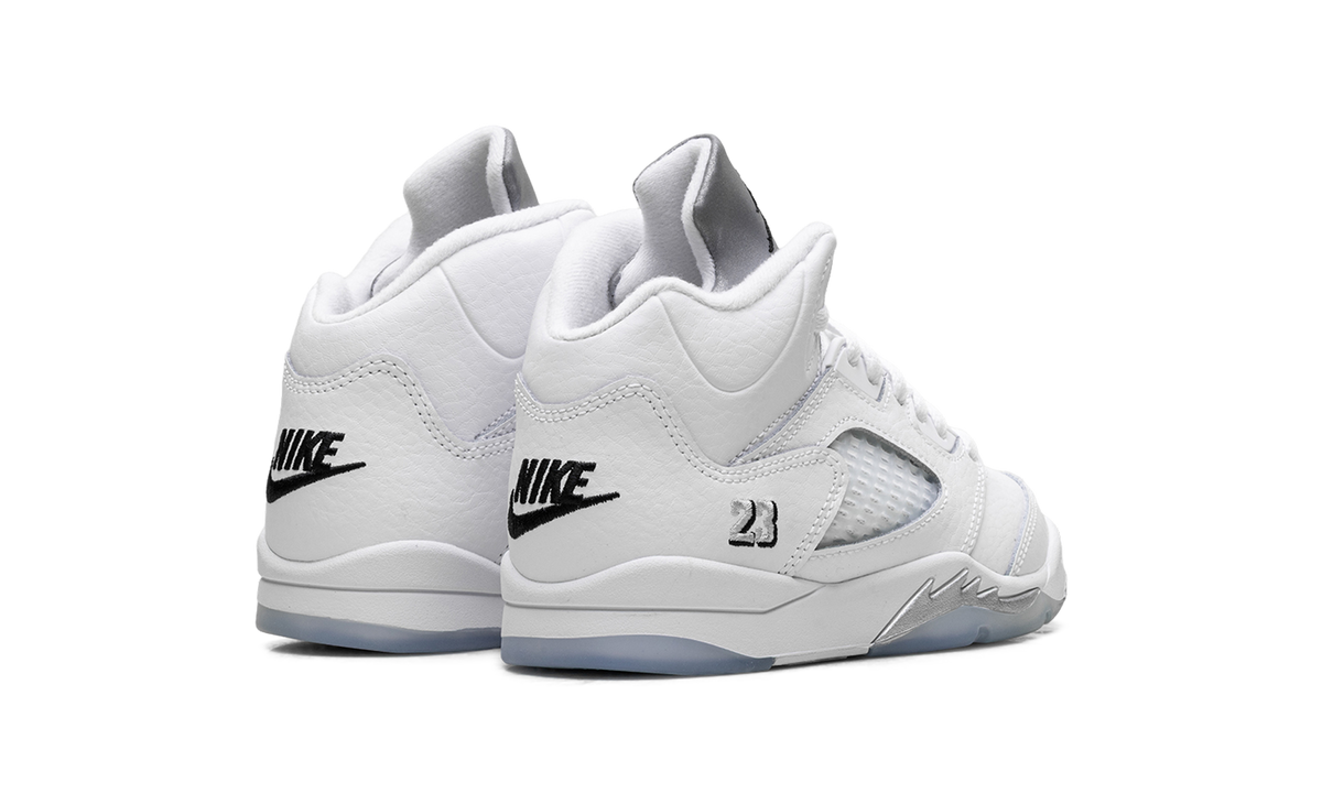Overkicks - Air Jordan 5 Retro White Metallic (2026) (PS) (HQ7979-103) - imagen 3