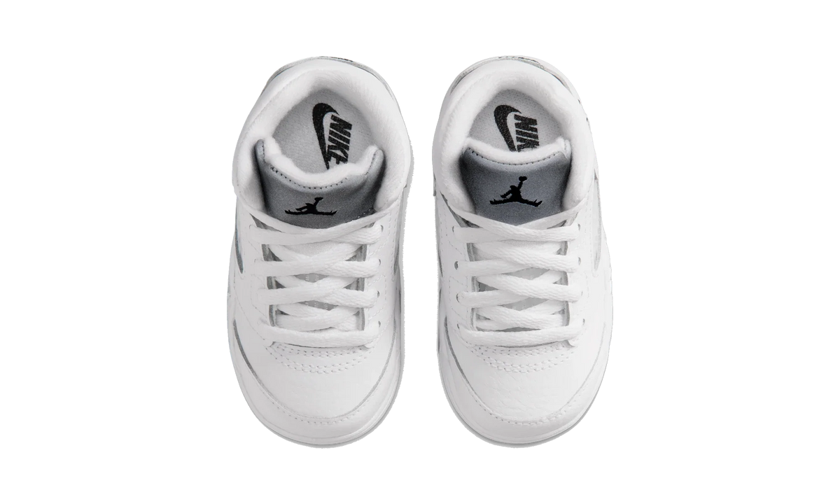 Overkicks - Air Jordan 5 Retro White Metallic (2026) (TD) (HQ7981-103) - imagen 5