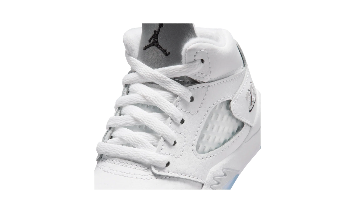 Overkicks - Air Jordan 5 Retro White Metallic (2026) (TD) (HQ7981-103) - imagen 7