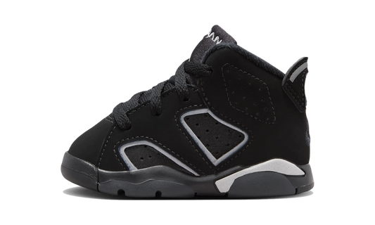 Overkicks - Air Jordan 6 Retro Cap and Gown (TD) (IR2296-010) - vista lateral