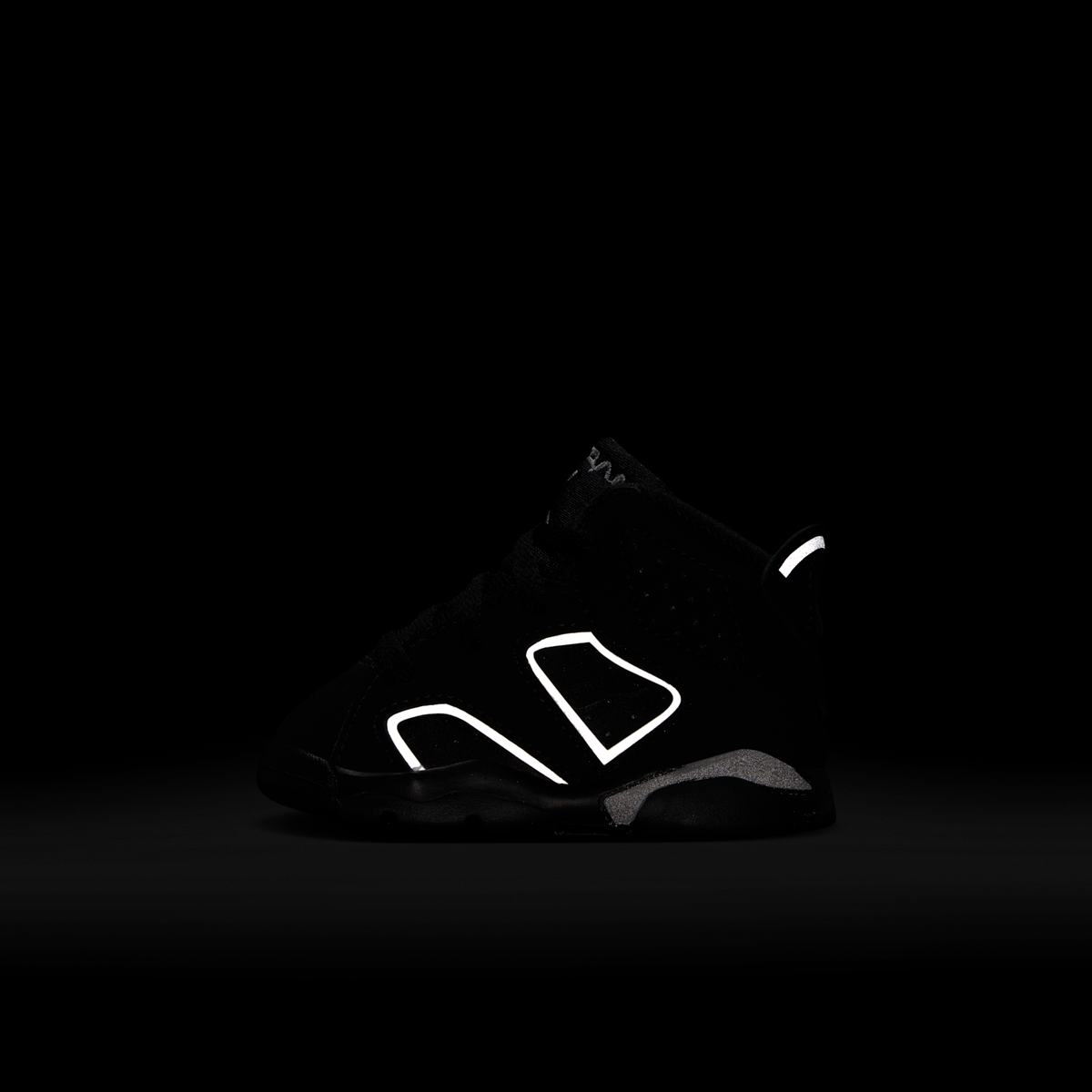 Overkicks - Air Jordan 6 Retro Cap and Gown (TD) (IR2296-010) - imagen 8