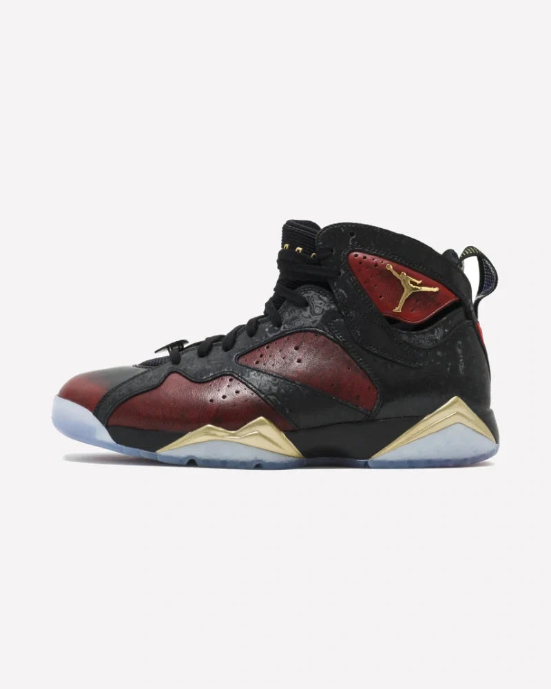 Overkicks - Air Jordan 7 Retro Doernbecher (898651-015) - vista lateral