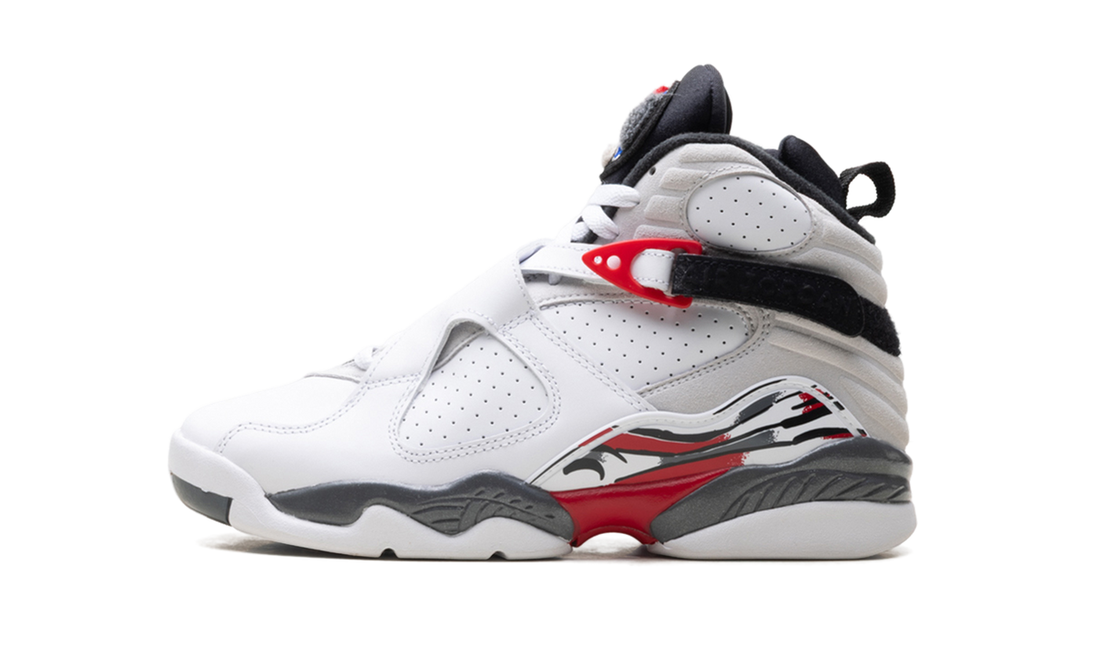 Overkicks - Air Jordan 8 Retro White True Red (2025) (GS) (305368-100) - vista lateral