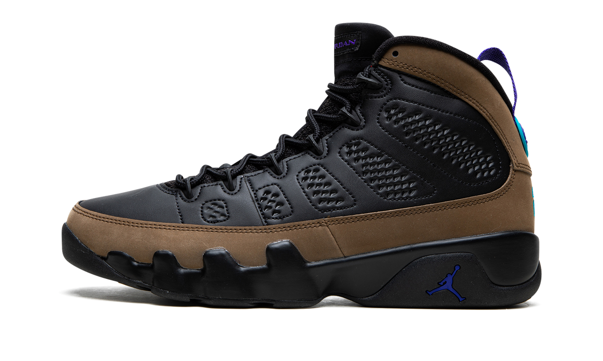 Overkicks - Air Jordan 9 Retro Light Olive Concord (CT8019-034) - vista lateral
