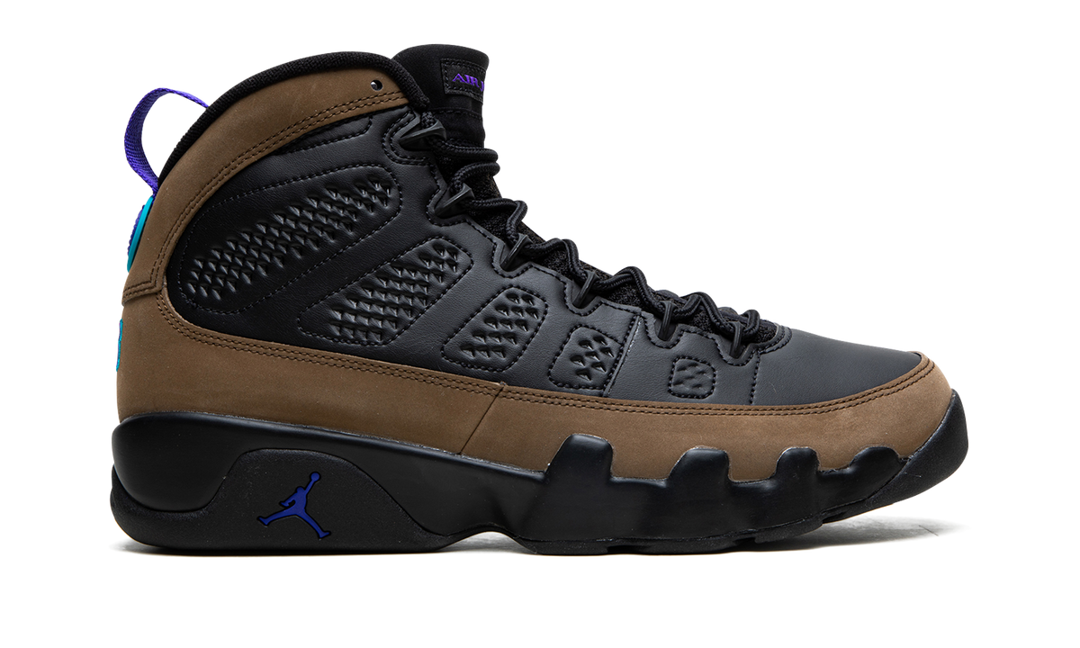 Overkicks - Air Jordan 9 Retro Light Olive Concord (CT8019-034) - detalle talón