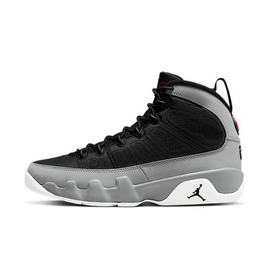 Overkicks - Air Jordan 9 Retro Particle Grey (CT8019-060) - vista lateral