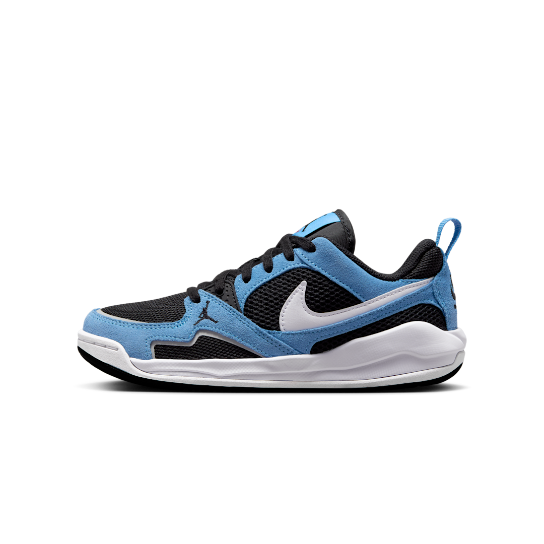 Overkicks - Air Jordan CMFT Era Black University Blue Varsity Red White (HQ0506-004) - vista lateral
