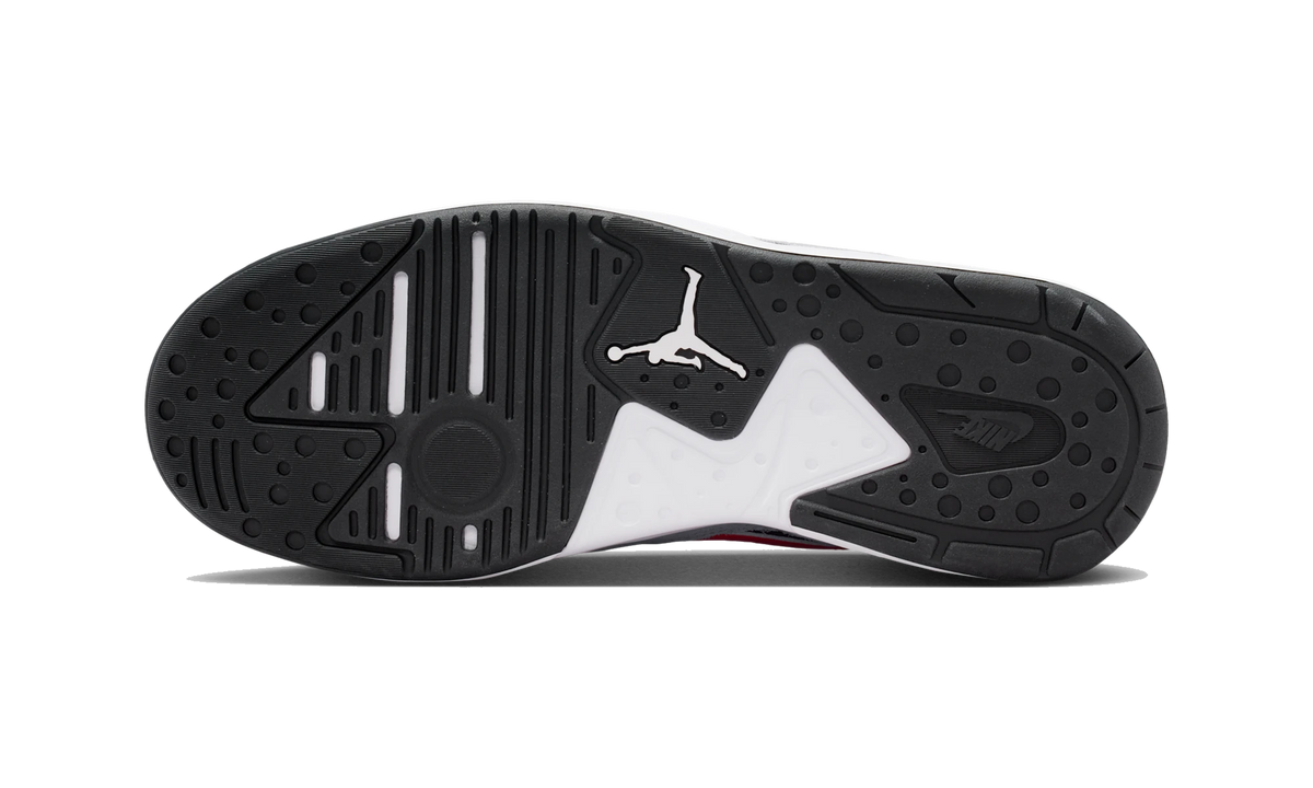 Overkicks - Air Jordan CMFT Era Black Wolf Grey Infrared (HJ6777-006) - par completo