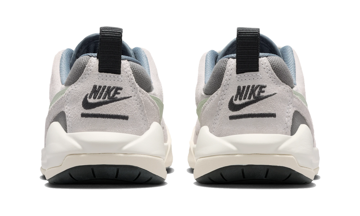 Overkicks - Air Jordan CMFT Era Cool Grey Iris Whisper Jade Aura (HQ0506-003) - detalle talón