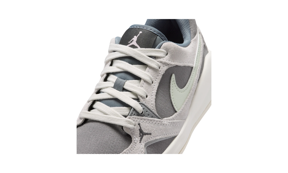 Overkicks - Air Jordan CMFT Era Cool Grey Iris Whisper Jade Aura (HQ0506-003) - detalle lateral interior