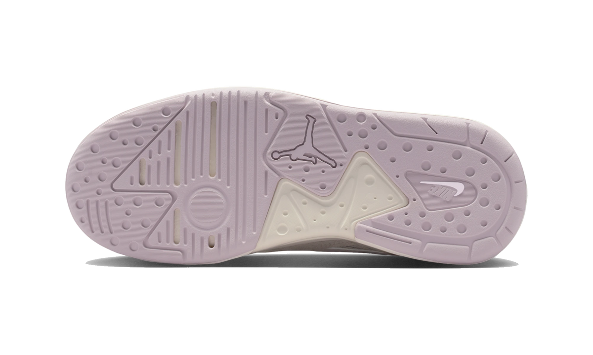 Overkicks - Air Jordan CMFT Era Enigma Stone Particle Rose (HJ6778-001) - par completo