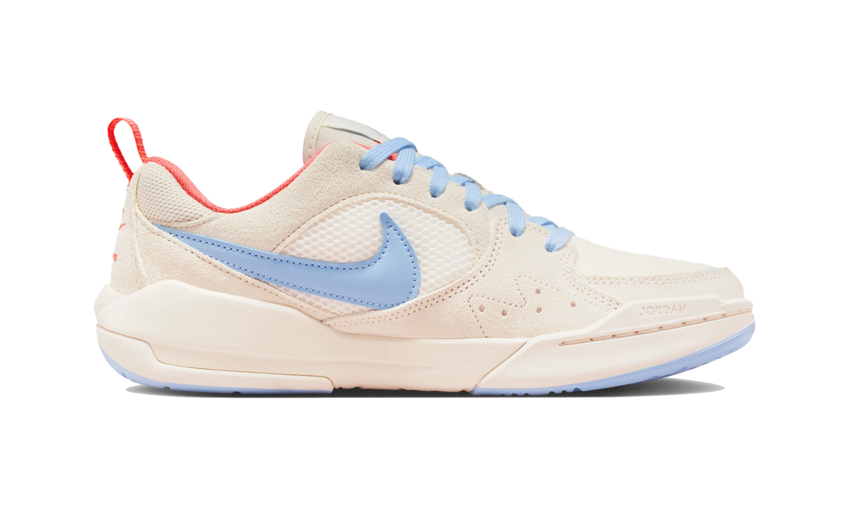 Overkicks - Air Jordan CMFT Era Pale Ivory Mango Psychic Blue (HJ6778-100) - detalle suela