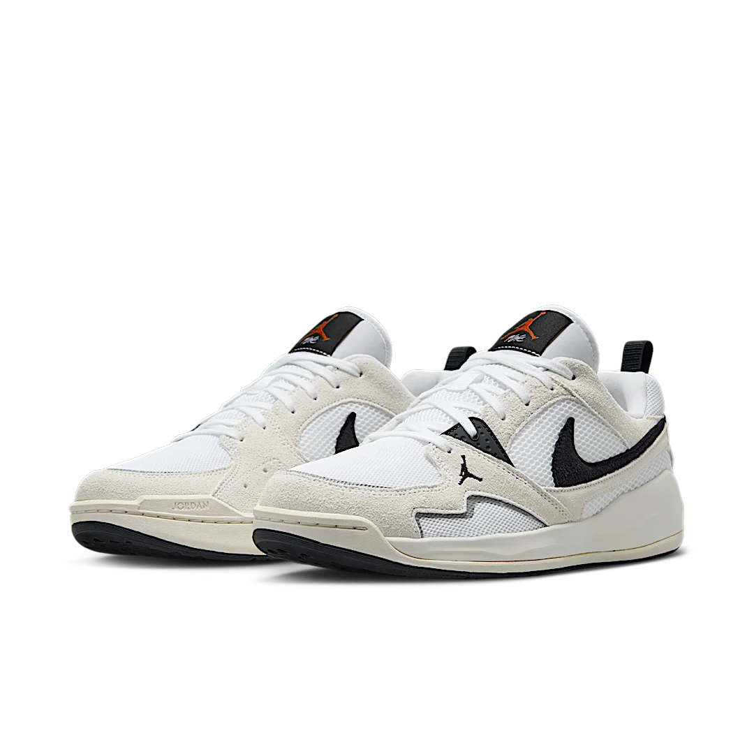 Overkicks - Air Jordan CMFT Era White Sail Black (HJ6777-100) - vista trasera