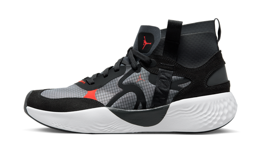 Overkicks - Air Jordan Delta 3 Mid Black Chile Red (DR7614-060) - vista lateral