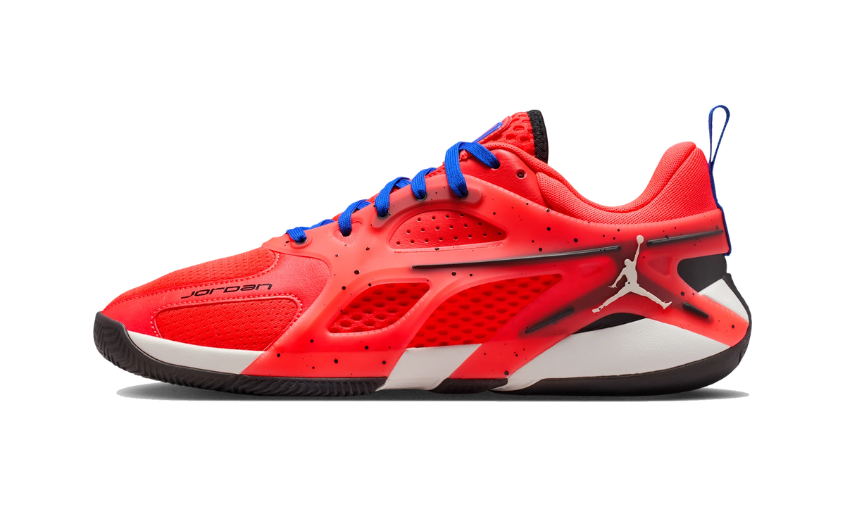 Overkicks - Air Jordan Heir Bright Crimson (FQ3858-614) - vista lateral