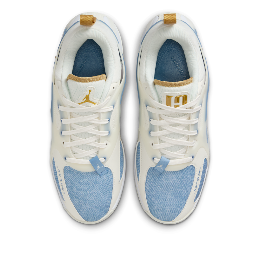 Overkicks - Air Jordan Heir Denim Gold (FZ2471-104) - par completo