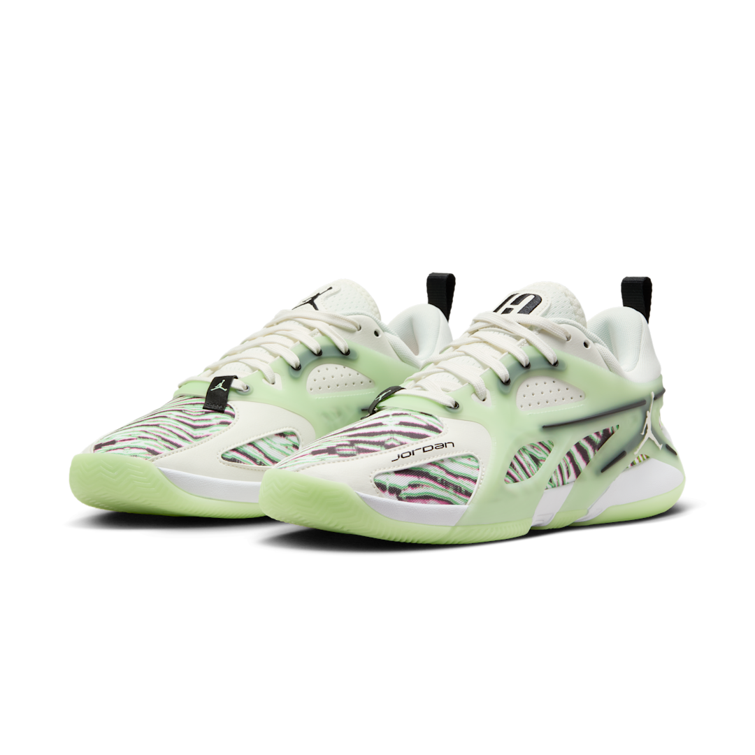 Overkicks - Air Jordan Heir Main Character (FZ2471-100) - vista trasera