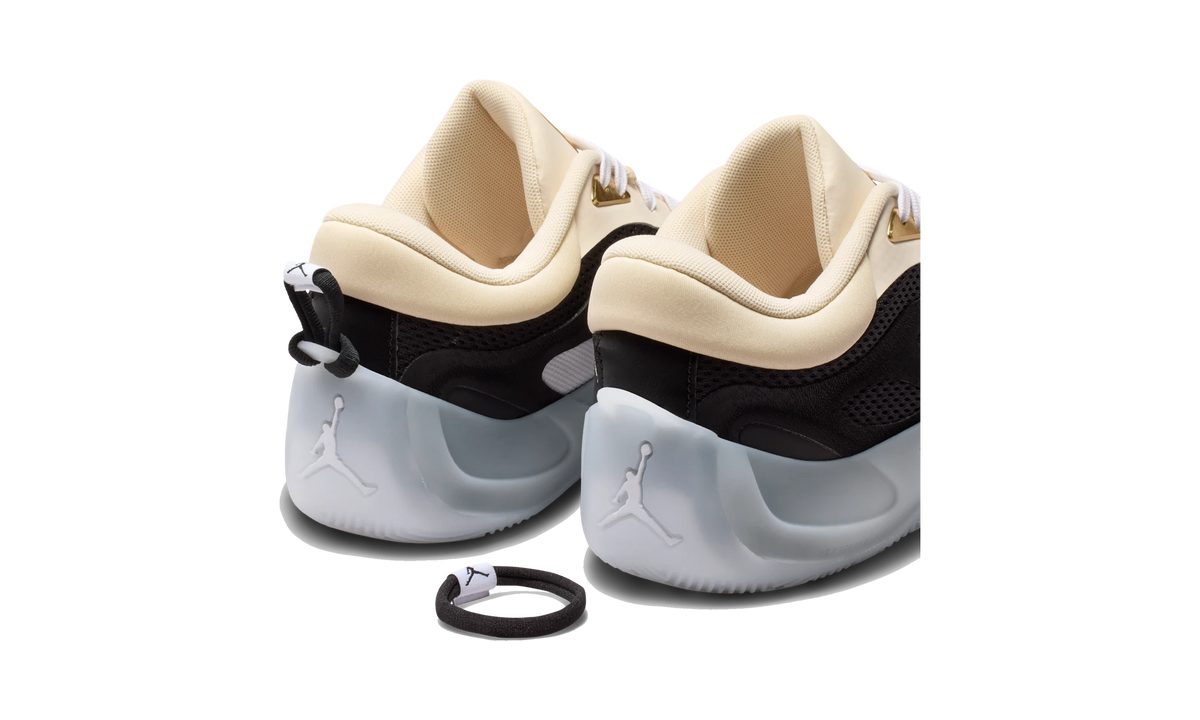 Overkicks - Air Jordan Heir Series 2 Precious Medal WNBA Gold (IR3504-200) - detalle