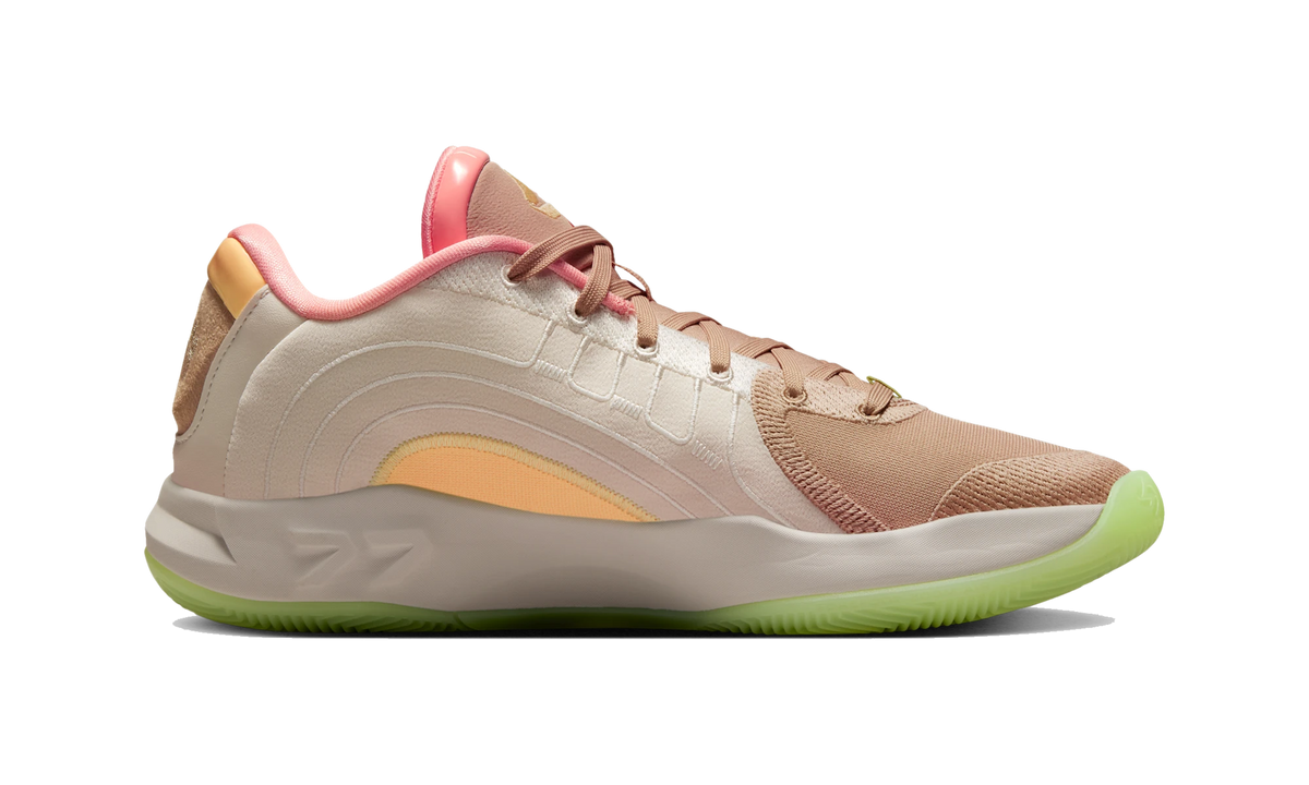 Overkicks - Air Jordan Luka 4 Light Orewood Tangerine Tint (IO0202-100) - detalle suela