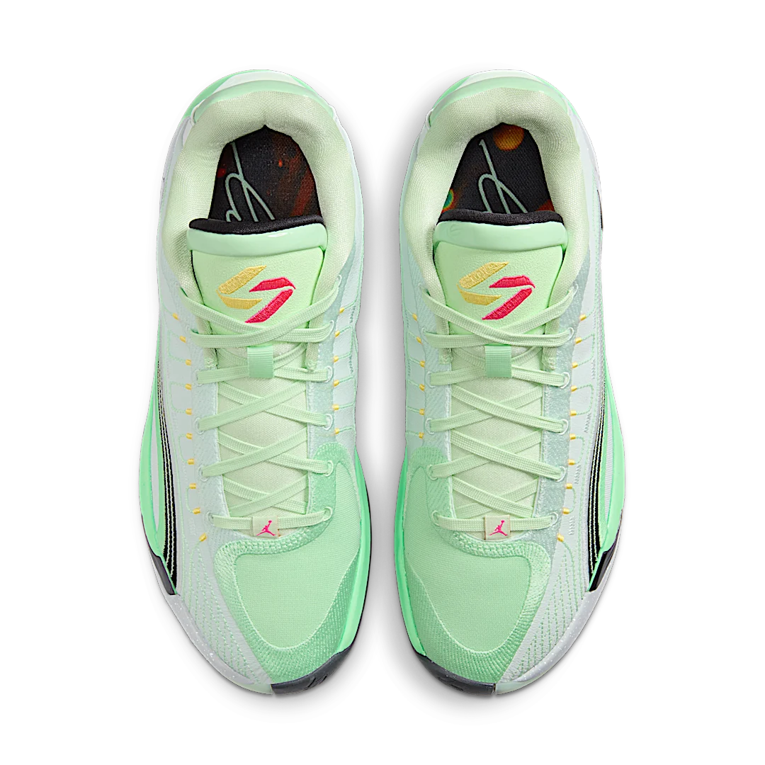 Overkicks - Air Jordan Luka 4 Space Navigator (HF0823-300 / HF0824-300) - par completo