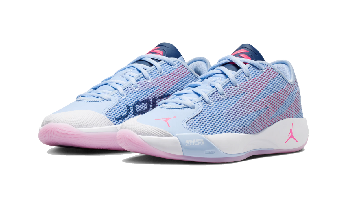 Overkicks - Air Jordan Luka .77 Familia (IF1610-500) - vista trasera