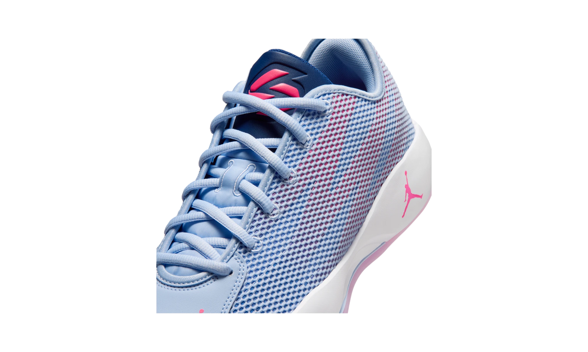 Overkicks - Air Jordan Luka .77 Familia (IF1610-500) - detalle lateral interior