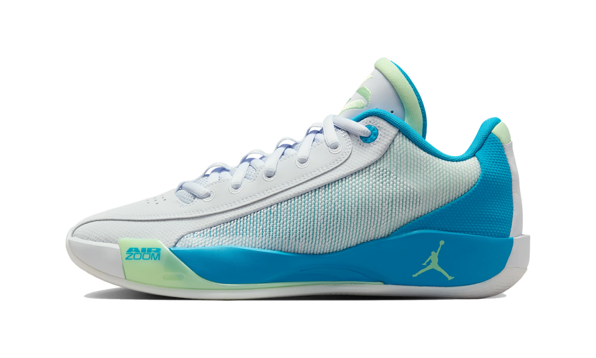 Overkicks - Air Jordan Luka .77 Football Grey (HF0806-002) - vista lateral