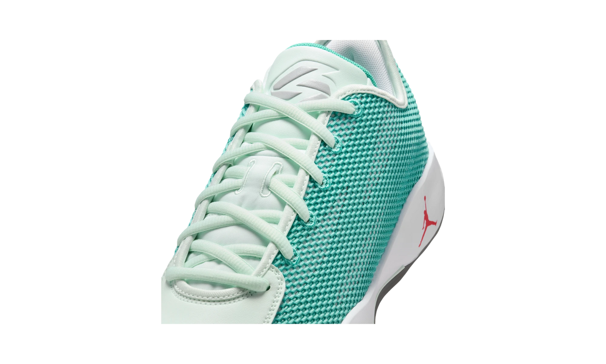 Overkicks - Air Jordan Luka .77 Love Letter (IF1610-300) - detalle lateral interior