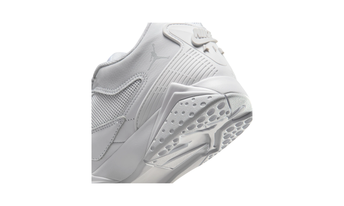 Overkicks - Air Jordan MVP 92 Pure Money (HQ3950-104) - detalle