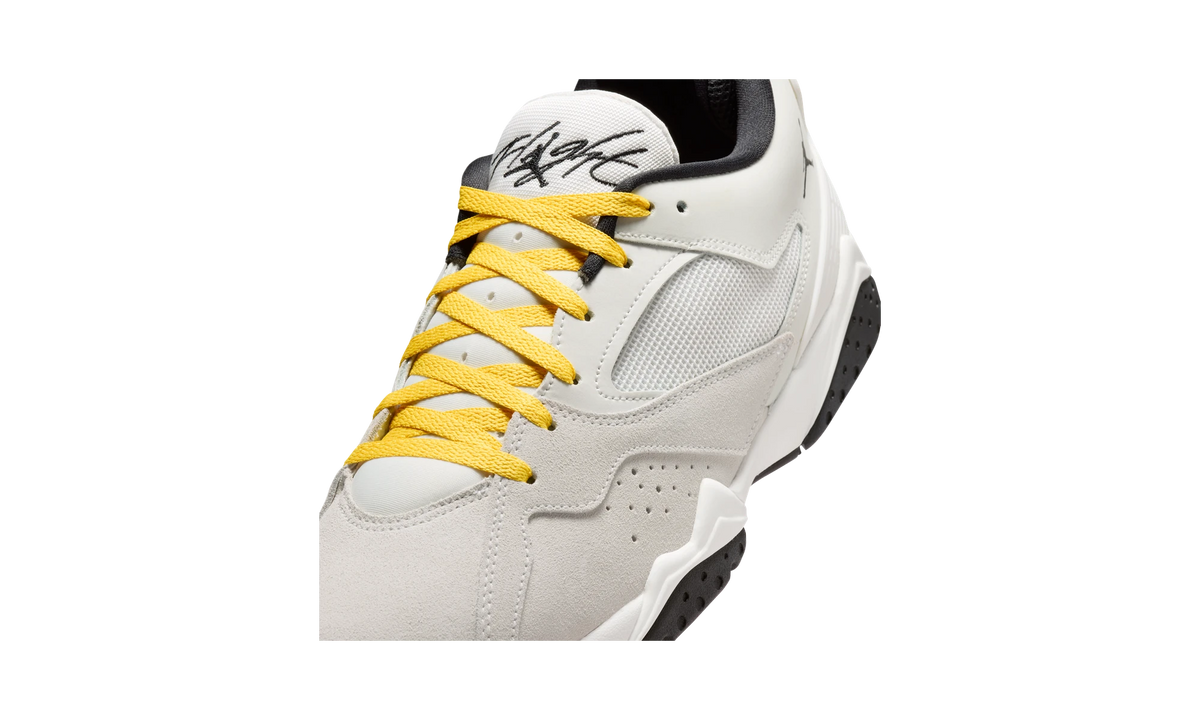 Overkicks - Air Jordan MVP 92 Summit White Vivid Sulfur (HQ3950-107) - detalle lateral interior