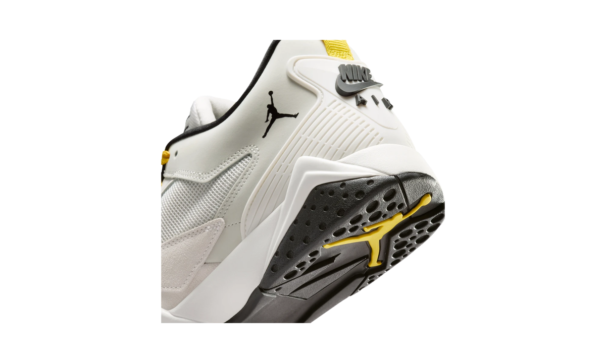 Overkicks - Air Jordan MVP 92 Summit White Vivid Sulfur (HQ3950-107) - detalle