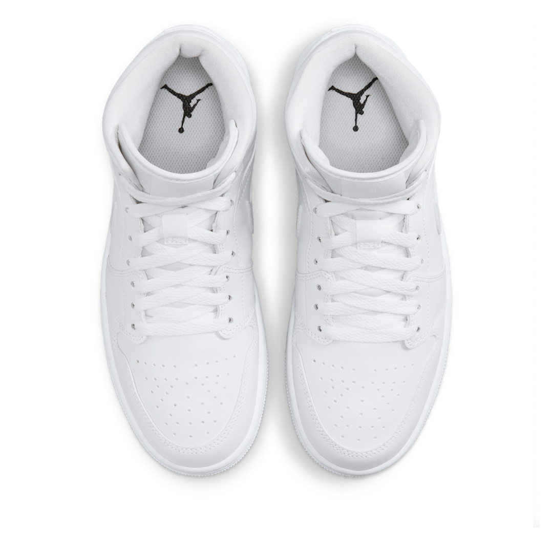 Overkicks - Air Jordan Mid Triple White (2022) (DV0991-111) - par completo
