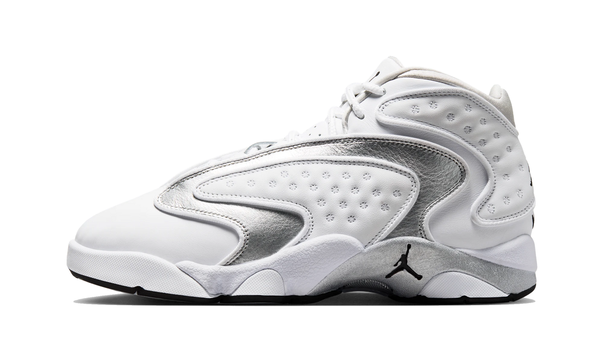 Overkicks - Air Jordan OG White Metallic Silver (2026) (CW0907-102) - vista lateral