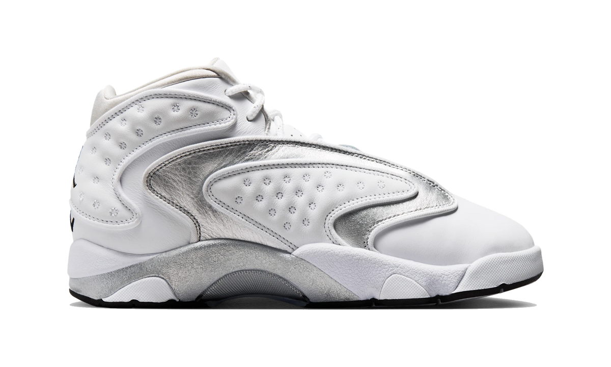 Overkicks - Air Jordan OG White Metallic Silver (2026) (CW0907-102) - detalle suela
