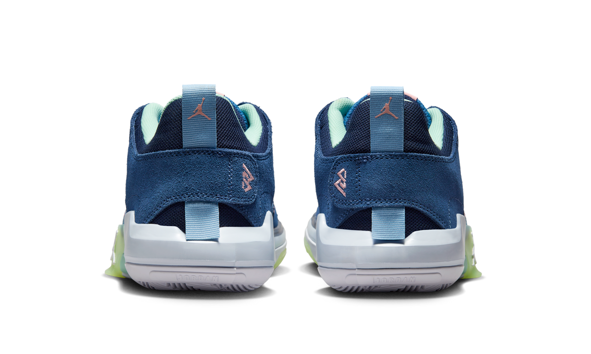 Overkicks - Air Jordan One Take 5 Khelcey Barrs (FD2335-400) - detalle talón