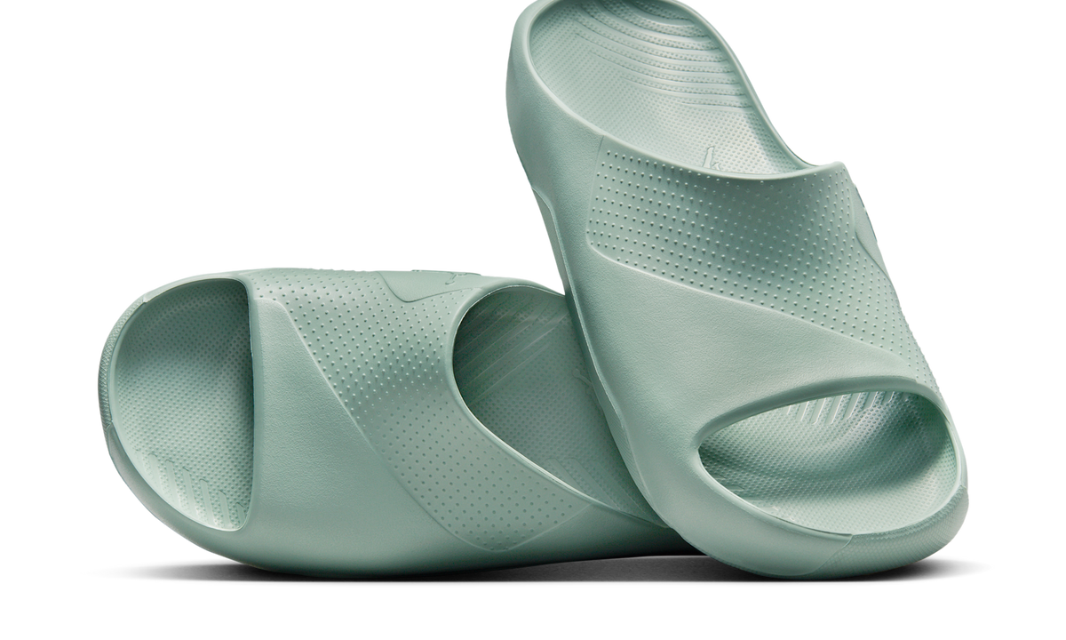Overkicks - Air Jordan Post Slide Jade Smoke (FZ6511-300) - vista lateral