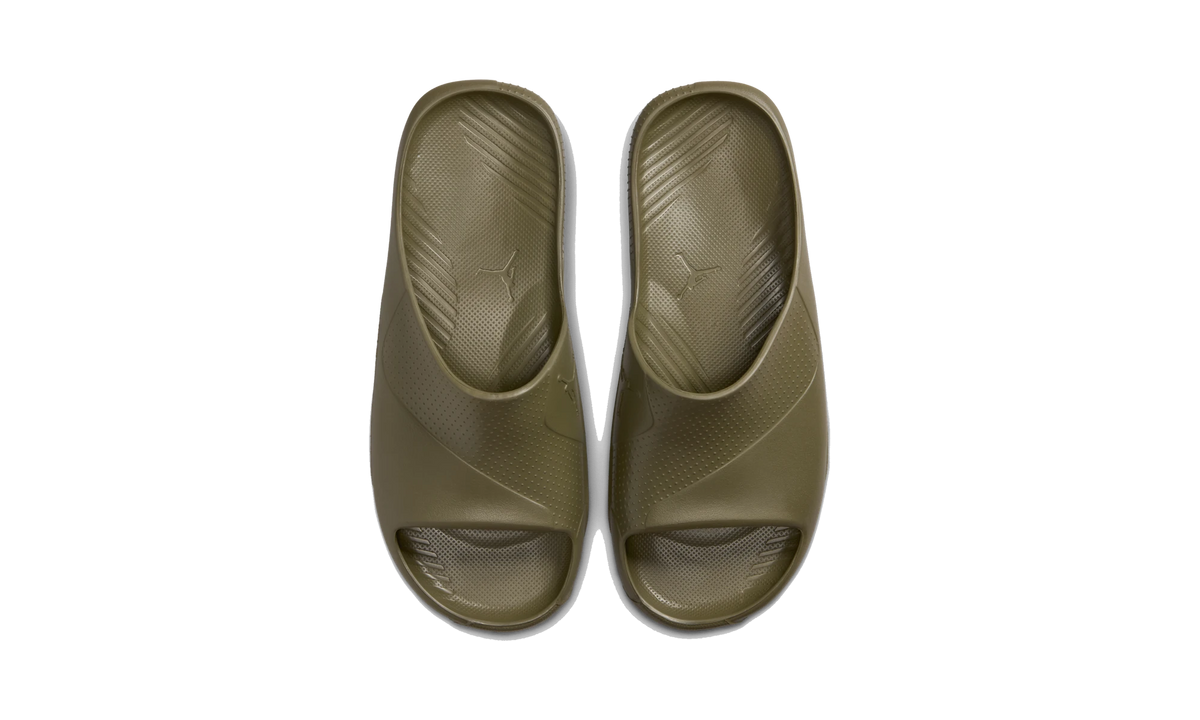 Overkicks - Air Jordan Post Slide Medium Olive (FZ6511-200) - vista trasera