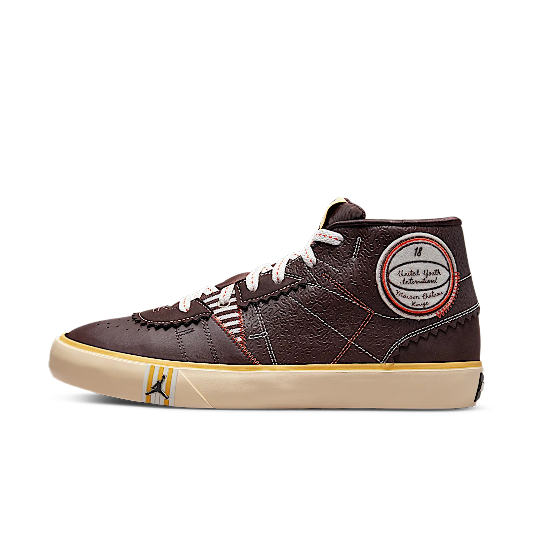 Overkicks - Air Jordan Series Mid Maison Chateau Rouge Brown (DO5247-212) - vista lateral