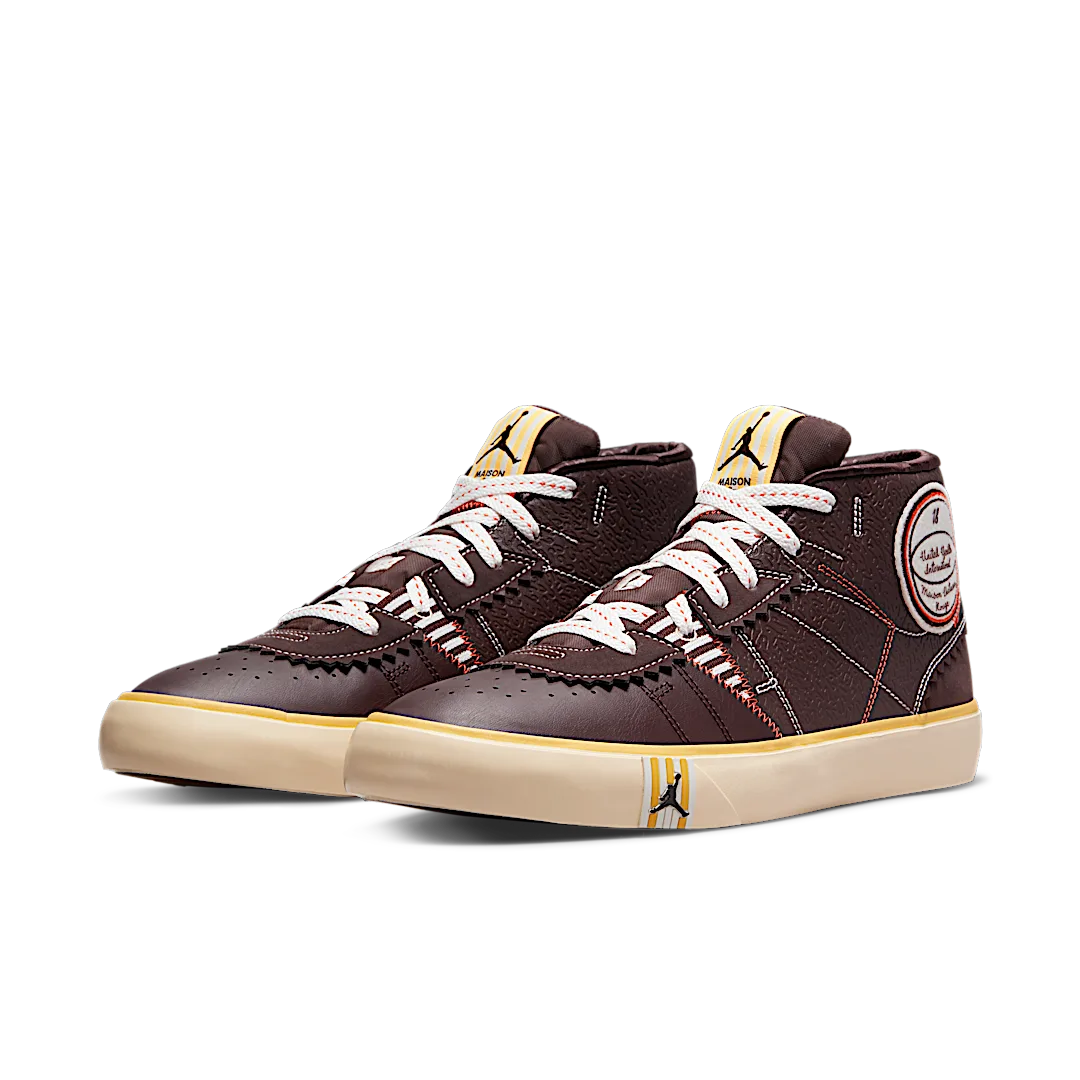 Overkicks - Air Jordan Series Mid Maison Chateau Rouge Brown (DO5247-212) - vista trasera