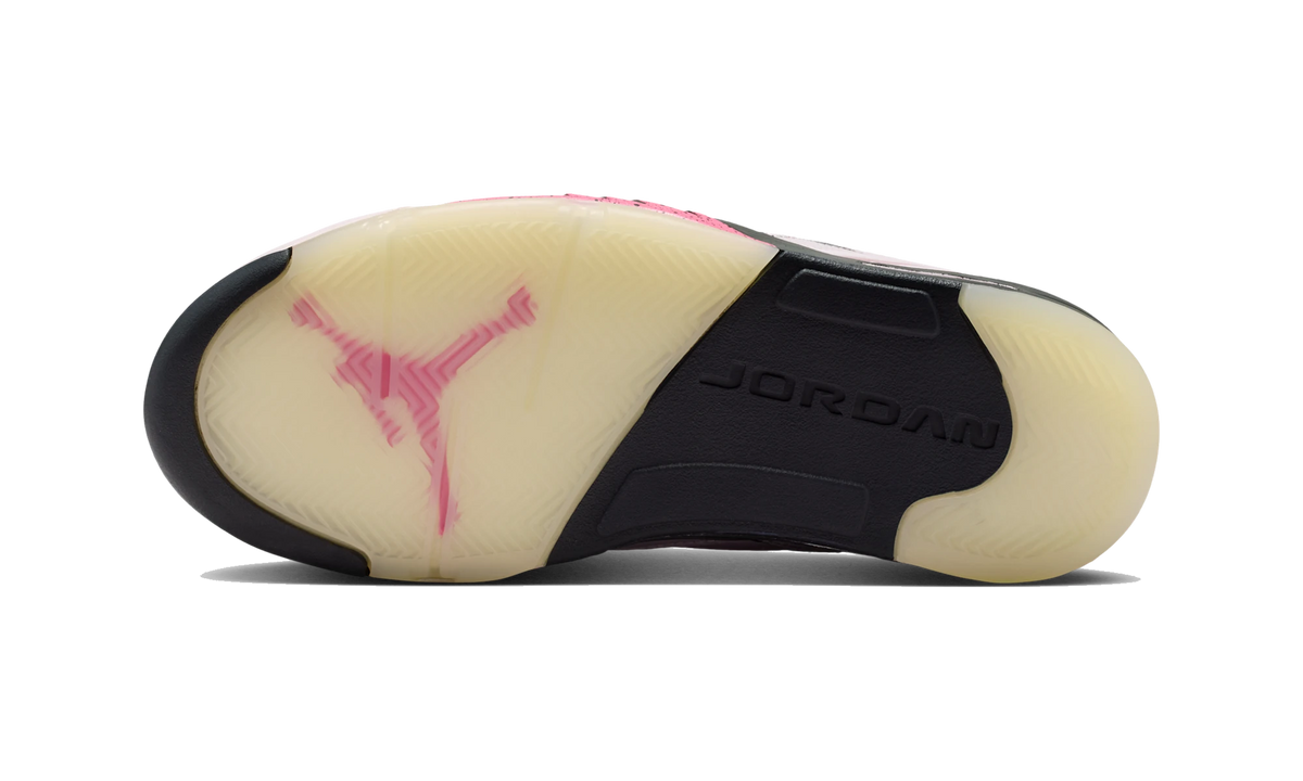 Overkicks - Air Jordan Sixty Plus Low Pearl Pink Anthracite (IR1847-600) - par completo
