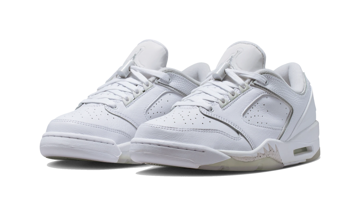 Overkicks - Air Jordan Sixty Plus Low White (IR1847-101) - vista trasera