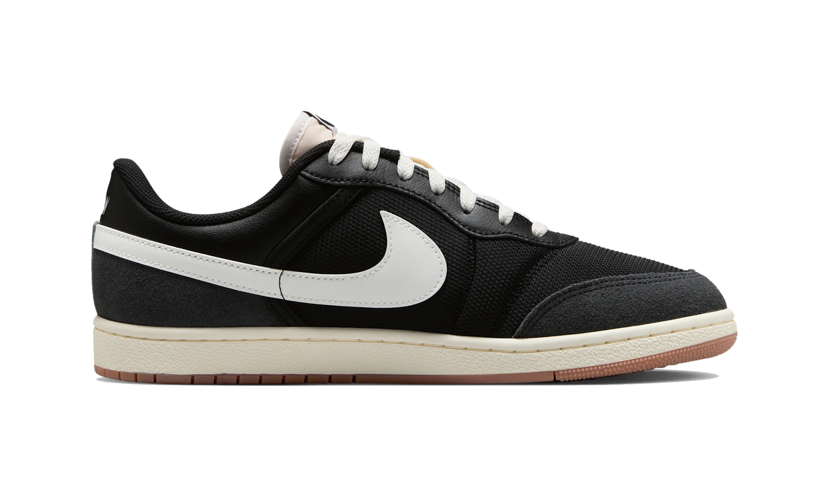 Overkicks - Air Jordan Skyline Low Black Summit White (IM2055-001) - detalle suela