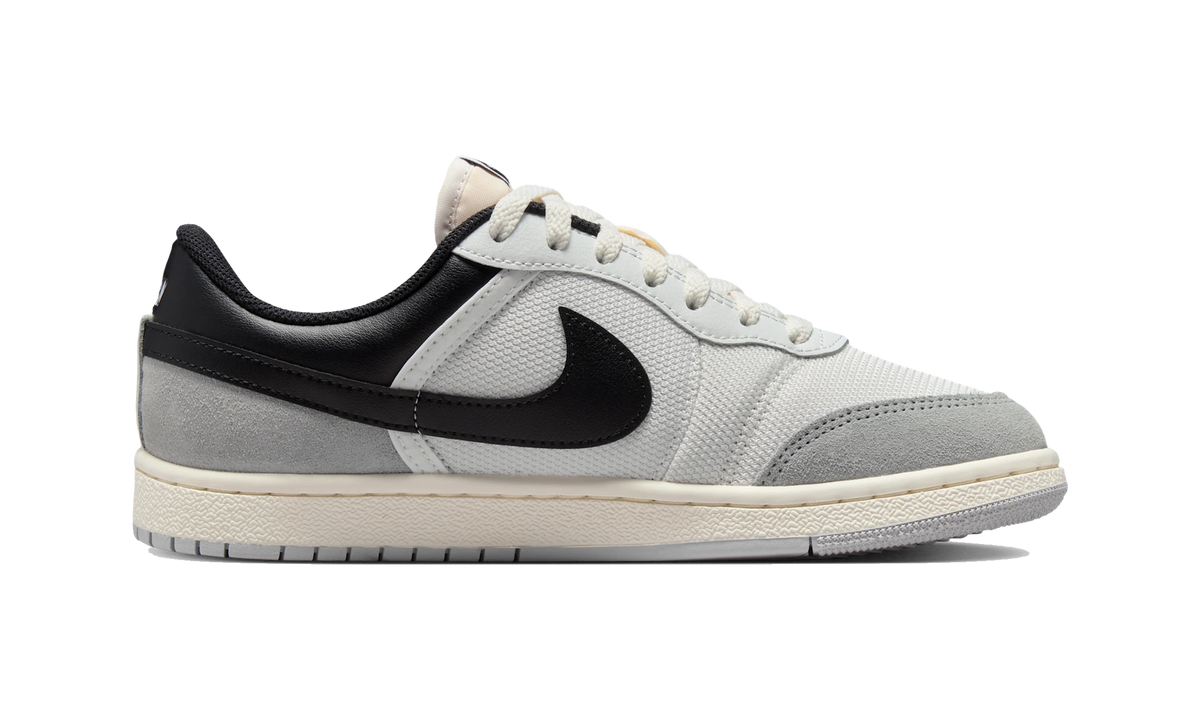 Overkicks - Air Jordan Skyline Low White Black Light Smoke Grey (IQ0704-101) - detalle suela