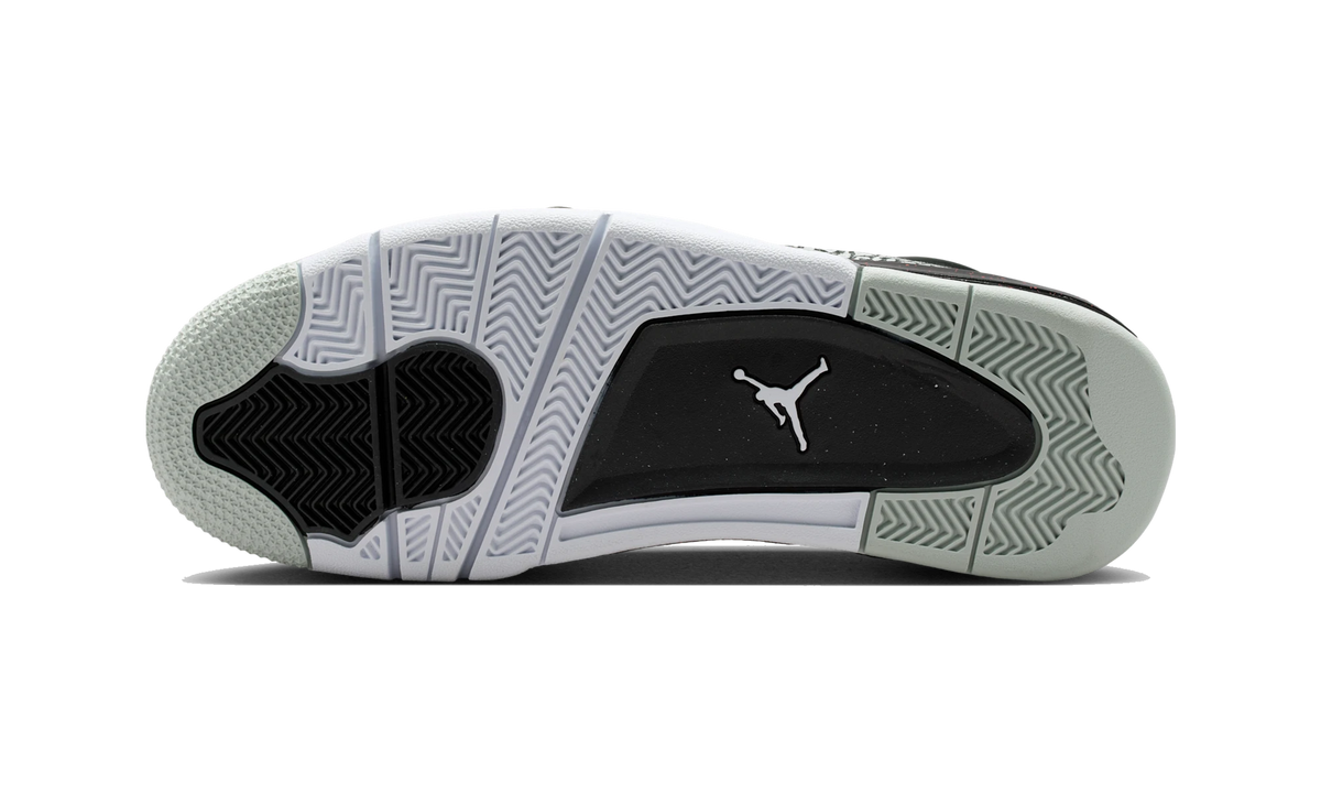 Overkicks - Air Jordan Son of Mars Low Black Cement (580603-002) - par completo