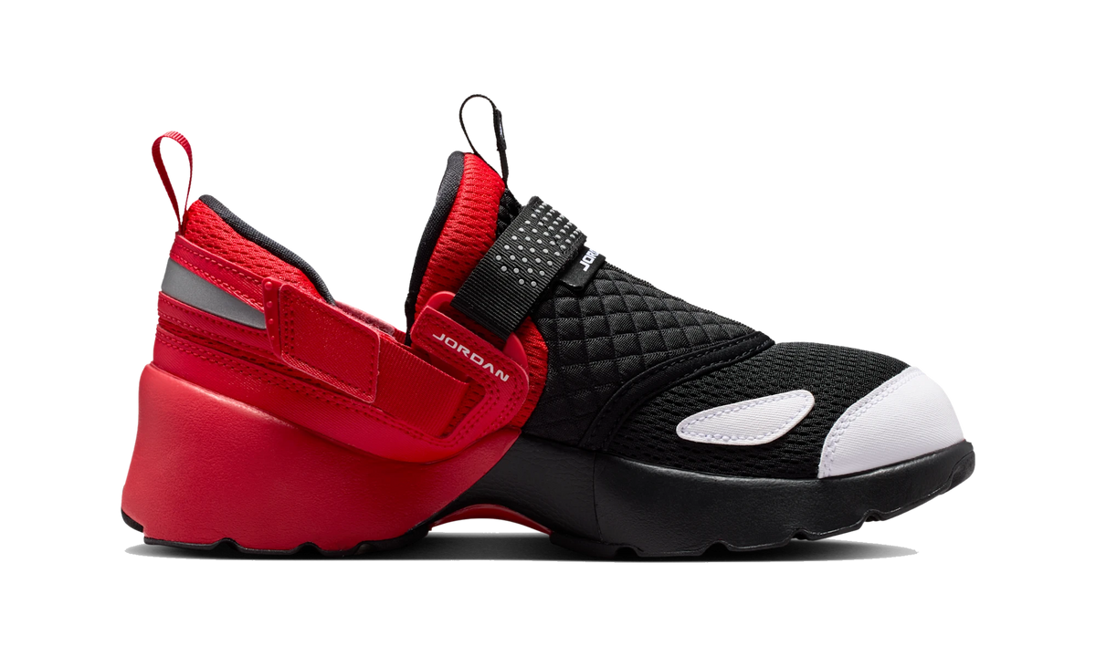 Overkicks - Air Jordan Trunner LX Bred (HQ2164-003) - detalle suela