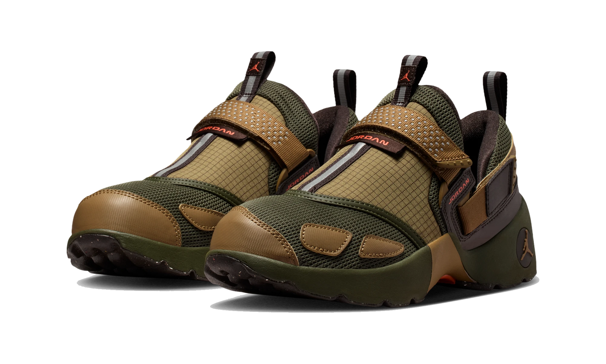 Overkicks - Air Jordan Trunner LX Brown Kelp (IO4190-300) - vista trasera