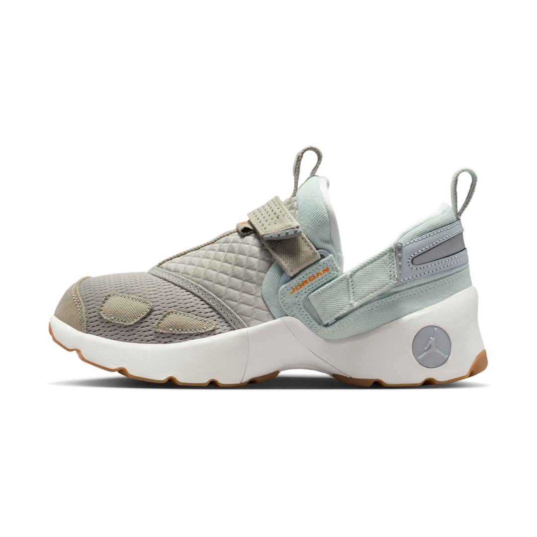 Overkicks - Air Jordan Trunner LX Corduroy White Bright Ceramic Gum (IM6661-981) - vista lateral