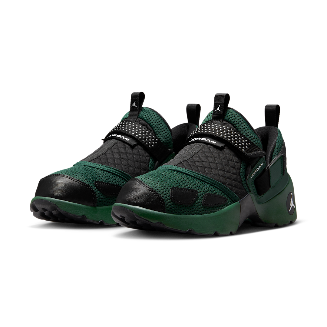 Overkicks - Air Jordan Trunner LX Fir (HQ2164-300) - vista trasera